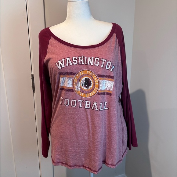 NFL Team Apparel Women’s 3X Burgundy “Washington Football” Long Sleeve Tee - Picture 1 of 7